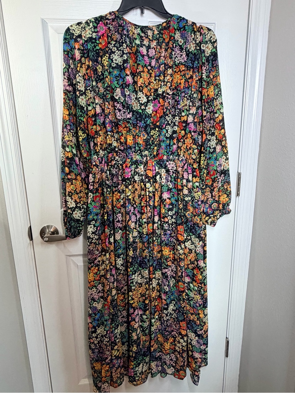 H&M Black Floral Long Sleeve Midi Dress